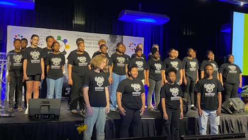 drakondale sing at kgalema motlanthe foundation growth forum