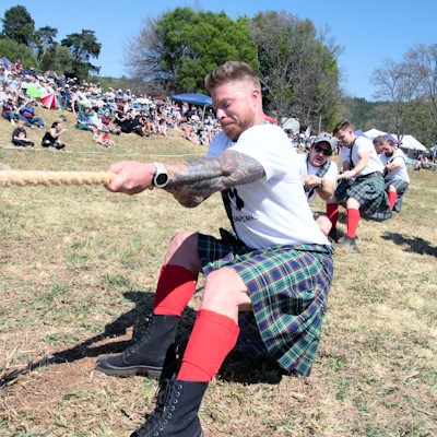 highland games tug o war